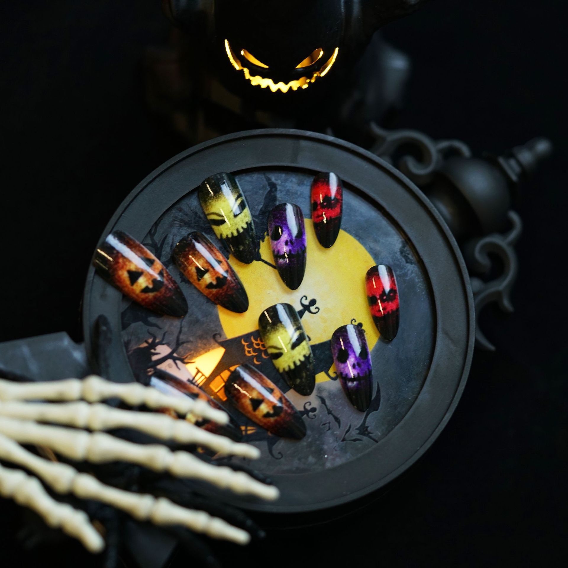 24 pièces 2025 Halloween 3D oe - Resin Art Case avis et prix
